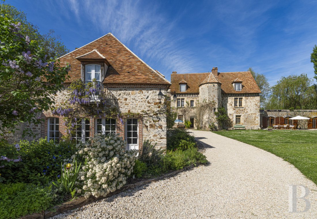 A 17th-century priory on the banks of the Seine, not far from Provins, in the Aube department - photo  n°27